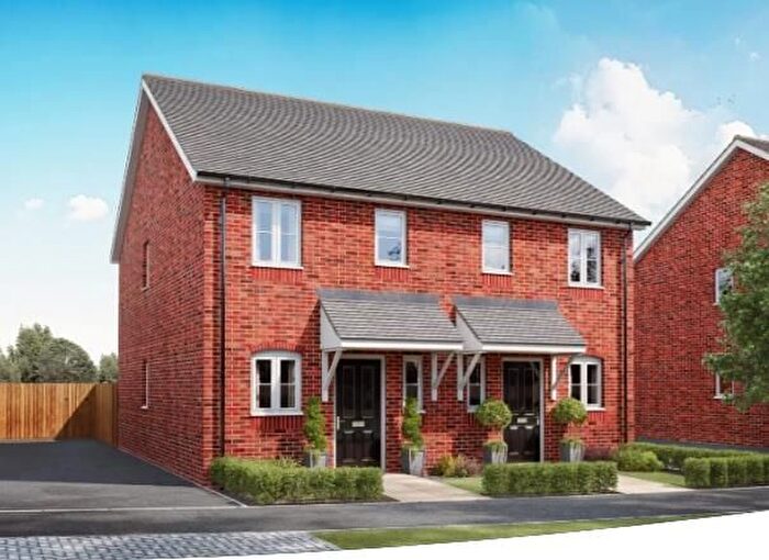 2 Bedroom Semi-Detached House For Sale In Cornflower Way, Rushwick, WR2