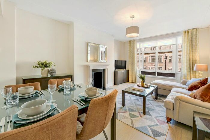1 Bedroom Flat To Rent In Richmond Court, Sloane Street, Knightsbridge, London, SW1X