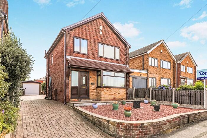 3 Bedroom Detached House For Sale In Ainsdale Road, Barnsley, S71