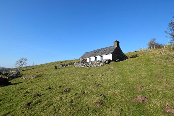 3 Bedroom Cottage For Sale In Garndolbenmaen, LL51