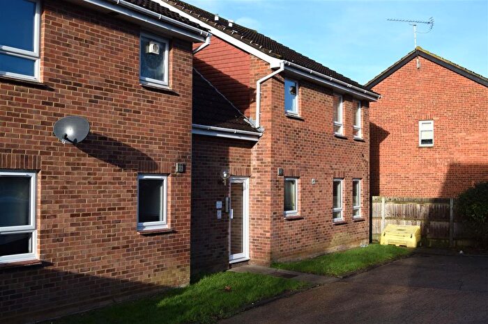 Studio For Sale In Darnay Rise, Chelmsford, CM1