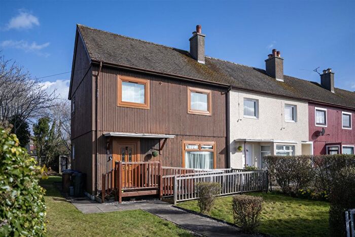 3 Bedroom End Of Terrace House For Sale In Limetree Avenue, Inverness, IV3