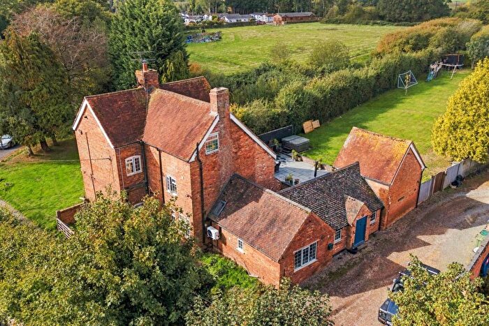 5 Bedroom Farm House For Sale In Harvest Hill Farmhouse, Oak Lane, Allesley, Coventry, CV5