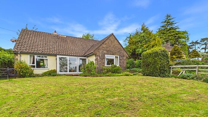 3 Bedroom Detached Bungalow For Sale In Park Lane, Crewkerne, TA18
