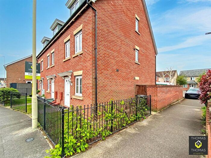 4 Bedroom Town House For Sale In Woodvale, Kingsway, GL2