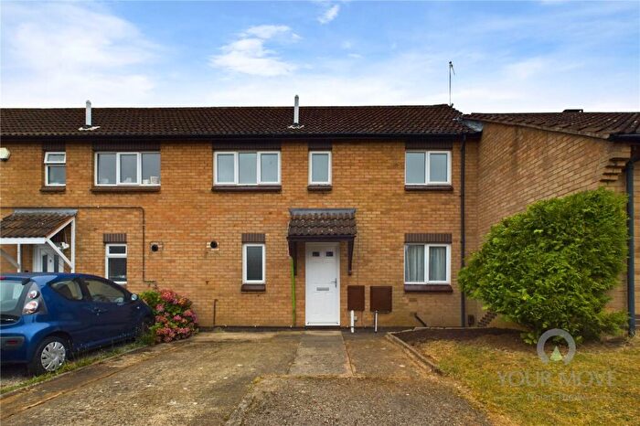 3 Bedroom House To Rent In Hambledon Rise, Northampton, NN4