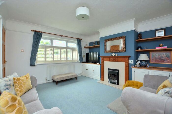 3 Bedroom Terraced House For Sale In Scott Hall Road, Leeds, West Yorkshire, LS7