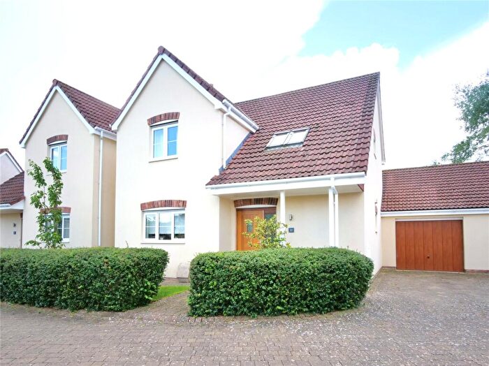 2 Bedroom Detached House For Sale In Two Bedroom Detached Property, Farmborough, BA2