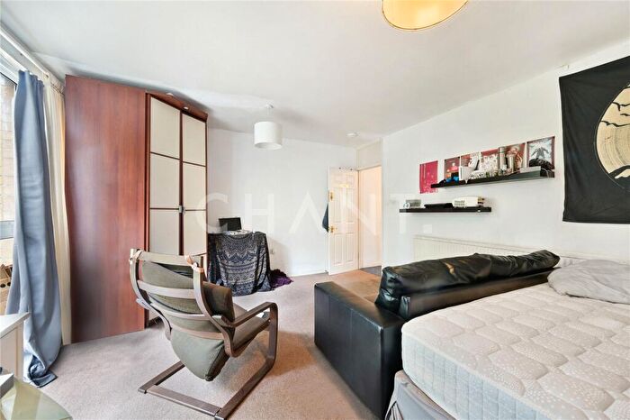 4 Bedroom Apartment To Rent In Pratt Street, London, NW1