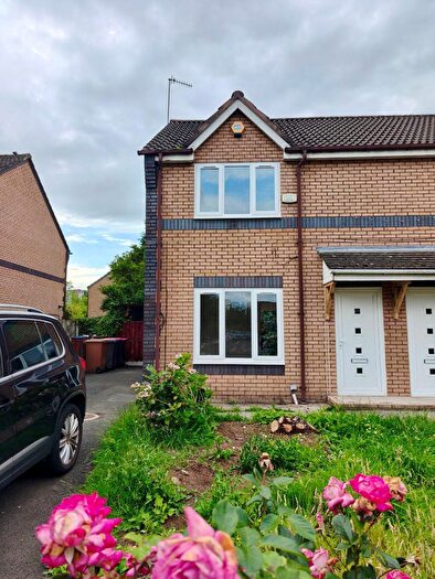 2 Bedroom Semi-Detached House To Rent In Coconut Grove, Salford, Great Manchester, M6
