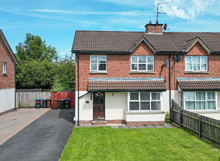 3 Bedroom Semi-Detached House For Sale In Meadowlands, Antrim, BT41