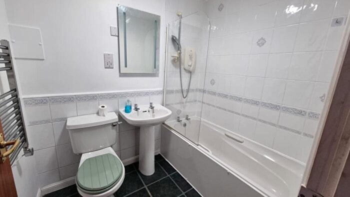 2 Bedroom Flat To Rent In Back Hilton Road, Aberdeen, AB25