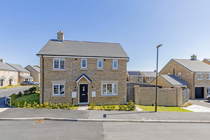 3 Bedroom Detached House For Sale In , Woodlark Close, Harpur Hill, Buxton, SK17