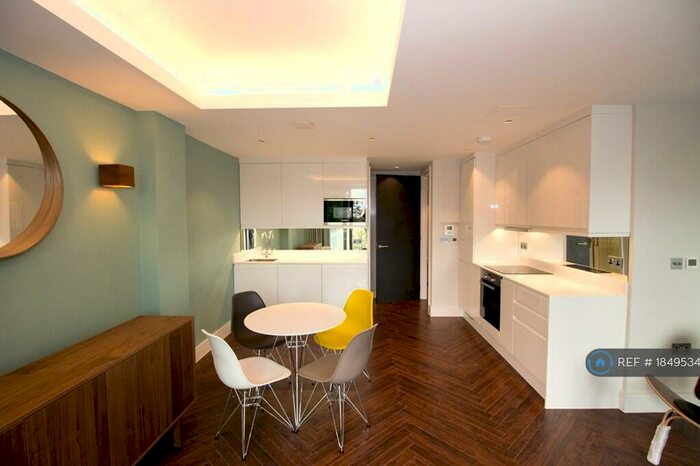 2 Bedroom Flat To Rent In Penrose Street, London, SE17