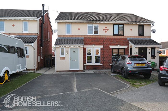 4 Bedroom Semi-Detached House For Sale In Simmons Way, Clayton Le Moors, Accrington, Lancashire, BB5