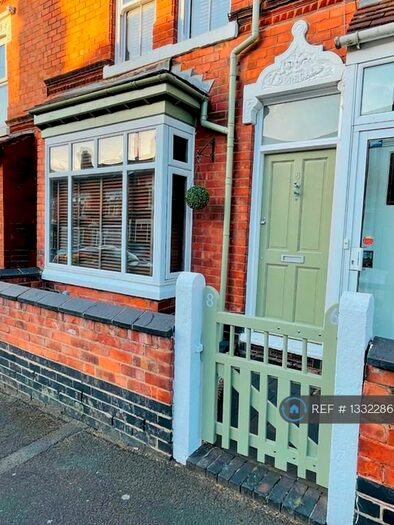 2 Bedroom End Of Terrace House To Rent In Regent Street, Birmingham, B30