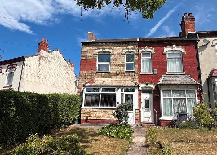 3 Bedroom End Of Terrace House For Sale In Minstead Road, Birmingham, B24