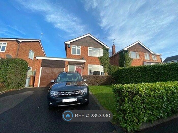 3 Bedroom Detached House To Rent In Wisterdale Close, Crewe, CW2