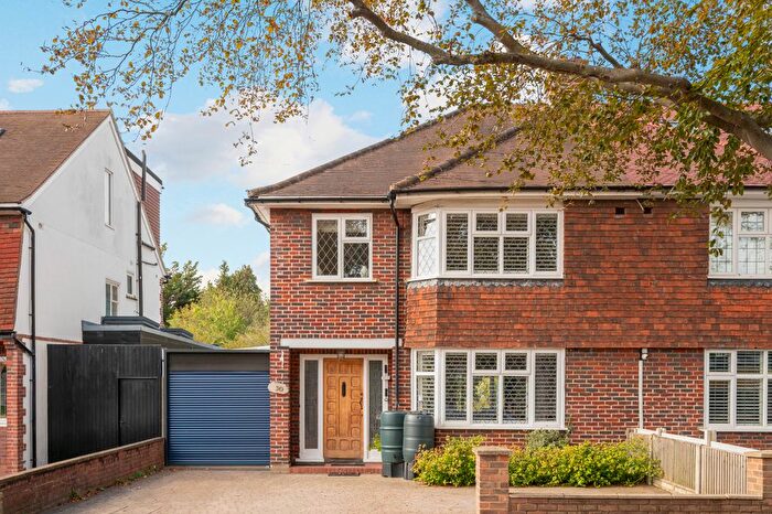 3 Bedroom Semi-detached House For Sale In Beverley Avenue, West Wimbledon, SW20