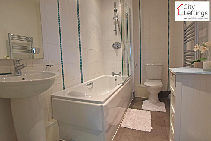 2 Bedroom Apartment To Rent In St Mary's Gate, The Lace Market, NG1