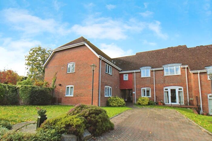 1 Bedroom Apartment To Rent In Harnham Road, Salisbury, SP2