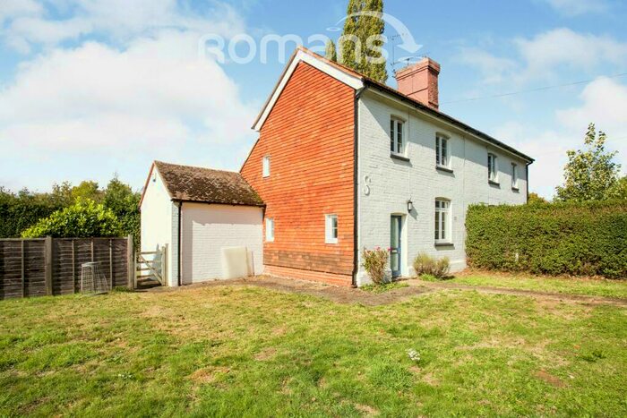 3 Bedroom Semi-Detached House To Rent In Jealotts Hill, Warfield, RG42