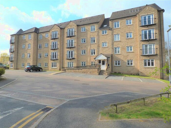 2 Bedroom Apartment To Rent In Flugel Way, Lindley, Huddersfield, HD3