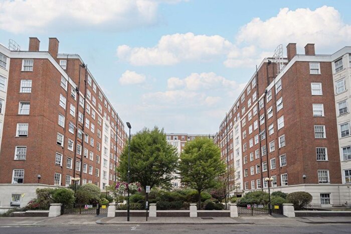 1 Bedroom Flat For Sale In Park West, Hyde Park Estate, London, W2