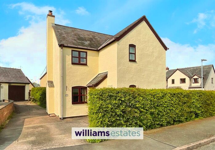 4 Bedroom House For Sale In Parc Y Llan, Cilcain, Mold, CH7