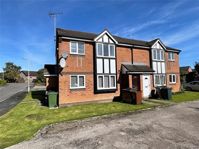 1 Bedroom Flat For Sale In Heather Close, Oswestry, Shropshire, SY11
