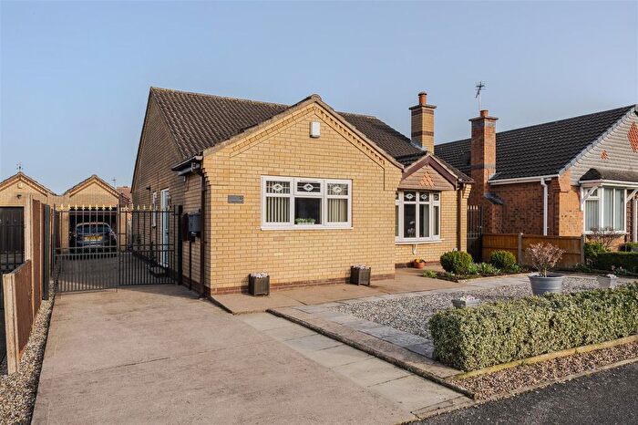 2 Bedroom Detached Bungalow For Sale In Leaburn Road, Messingham, DN17