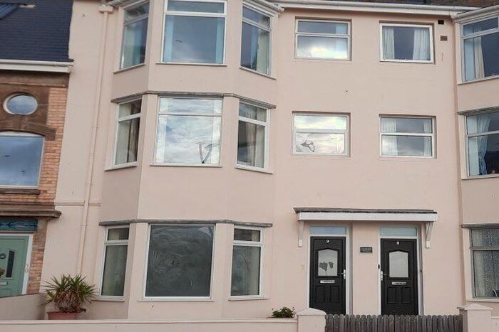 1 Bedroom Flat To Rent In Mamhead View, Exmouth, EX8