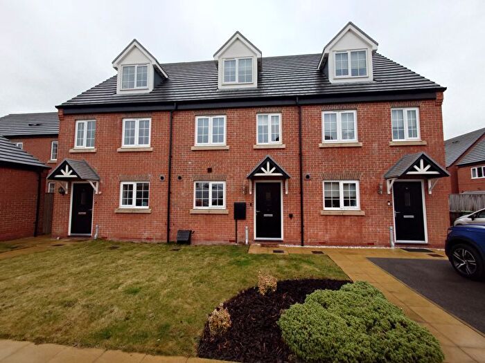 3 Bedroom Property To Rent In Dixon Mews, Featherstone, Pontefract, WF7