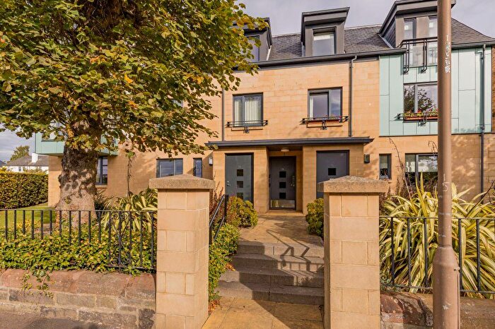 2 Bedroom Flat For Sale In A Traquair Park West, Edinburgh, EH12