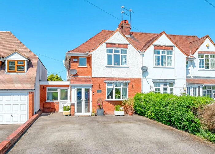 3 Bedroom Semi Detached House For Sale In Crumpfields Lane, Redditch, B97