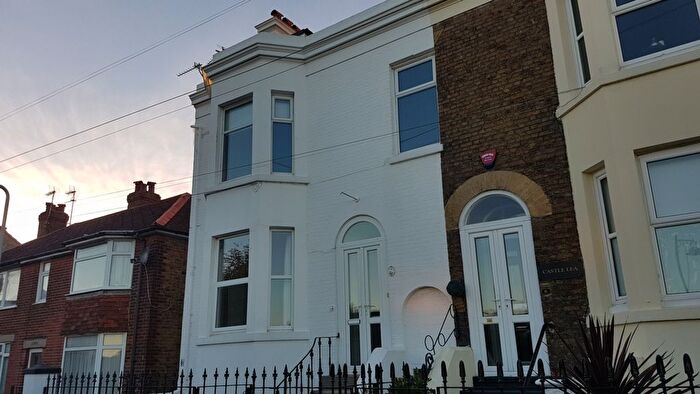 2 Bedroom Maisonette To Rent In Gladstone Road, Deal, CT14