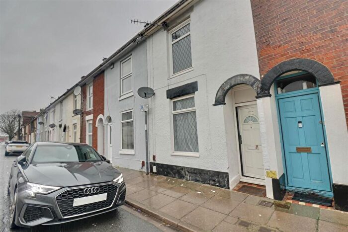 2 Bedroom Terraced House To Rent In Newcome Road, Portsmouth, PO1