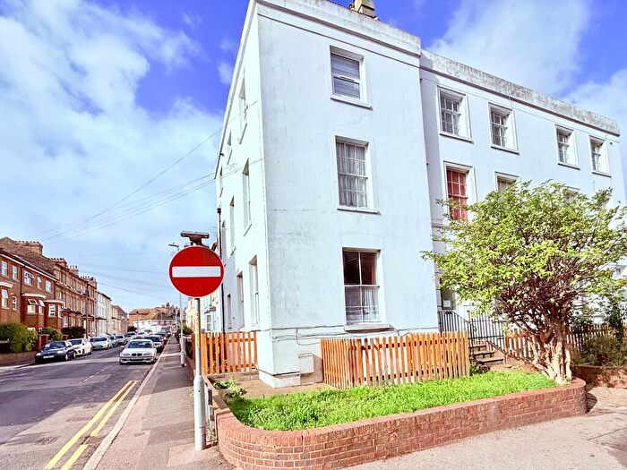 1 Bedroom Flat To Rent In Fernley Court, Folkestone, CT20
