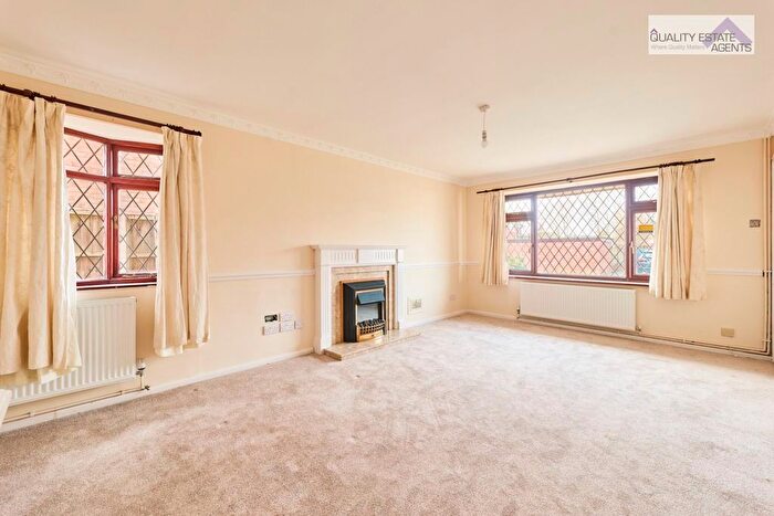 2 Bedroom Bungalow For Sale In Java Crescent, Trentham, Stoke-On-Trent, ST4
