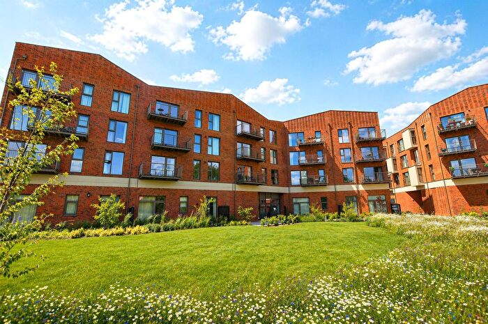 2 Bedroom Flat For Sale In Walnut Tree Close, Guildford, Surrey, GU1