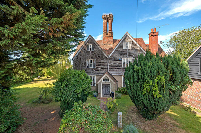 7 Bedroom Detached House For Sale In Warren House Road, Wokingham, Berkshire, RG40