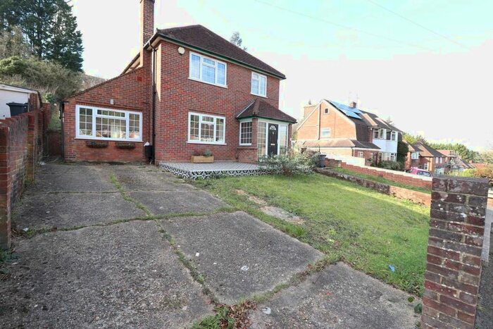3 Bedroom Detached House To Rent In Desborough Avenue, High Wycombe, HP11