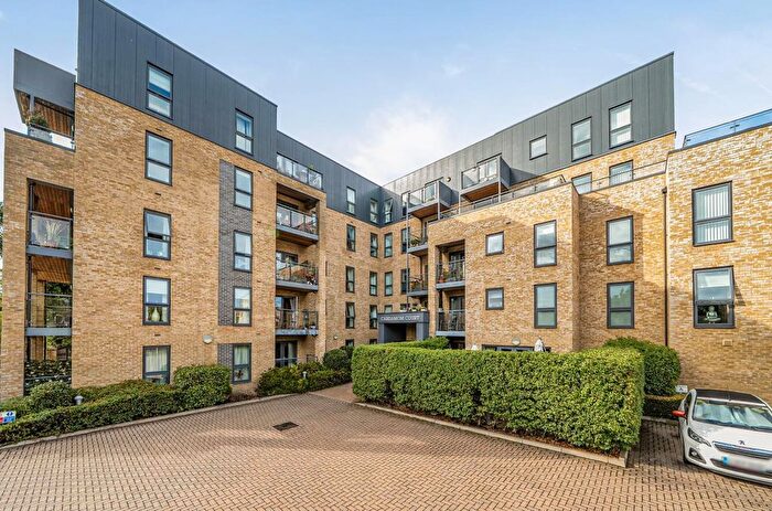 2 Bedroom Flat For Sale In Albion Road, Bexleyheath, DA6