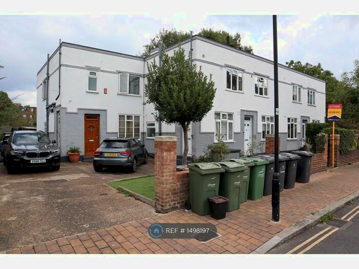 2 Bedroom Maisonette To Rent In Ingleborough Street, London, SW9