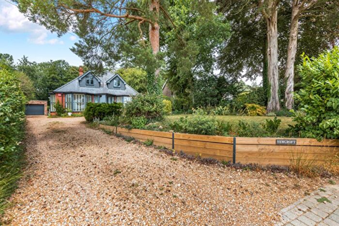 5 Bedroom Detached House For Sale In Forestside, Rowlands Castle, West Sussex, PO9