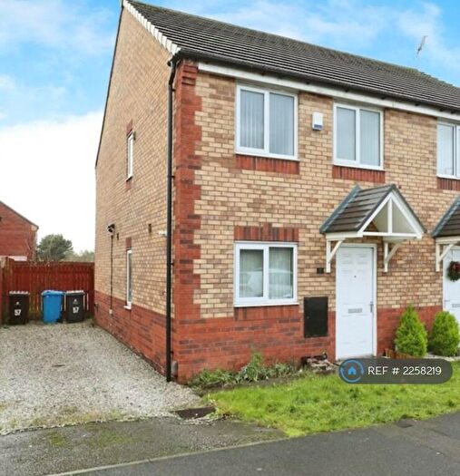 3 Bedroom Semi-Detached House To Rent In Hillside Avenue, Liverpool, L36
