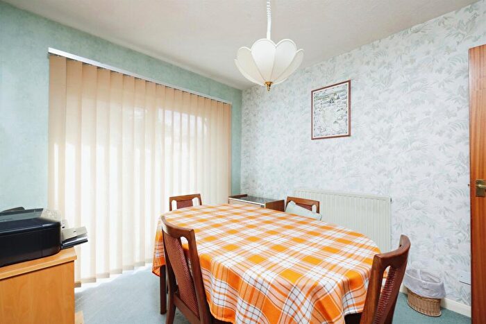 2 Bedroom Detached Bungalow For Sale In Lucas Wood, Cornwood, Ivybridge, PL21