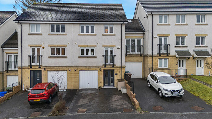 4 Bedroom Town House For Sale In Kelvindale Court, Kelvindale, G12