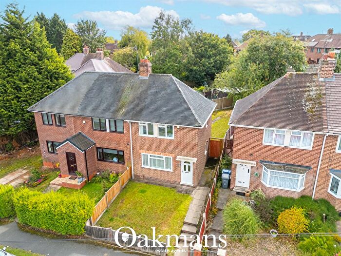 2 Bedroom End Of Terrace House For Sale In Lygon Grove, Quinton, Birmingham, West Midlands, B32