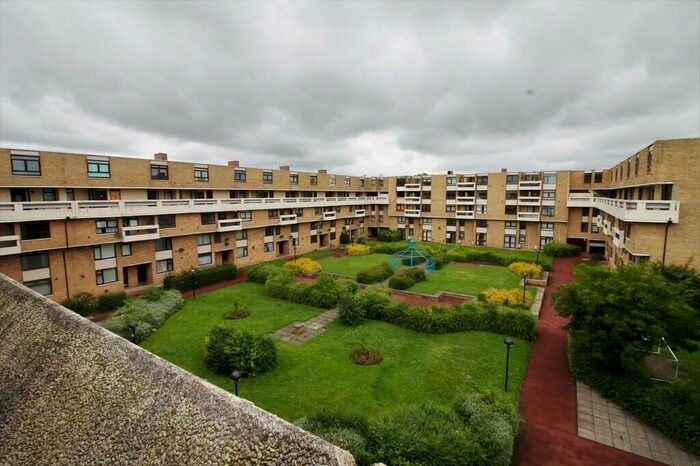 2 Bedroom Maisonette To Rent In Collingwood Court, Marlborough Park, Washington, NE37